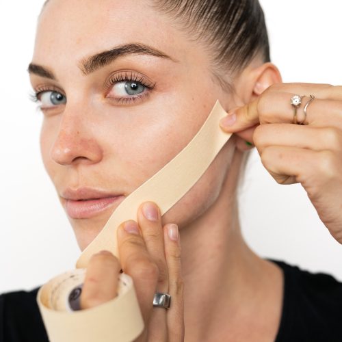 FACE BEAUTY TAPE NA TVÁROVÉ TEJPOVANIE